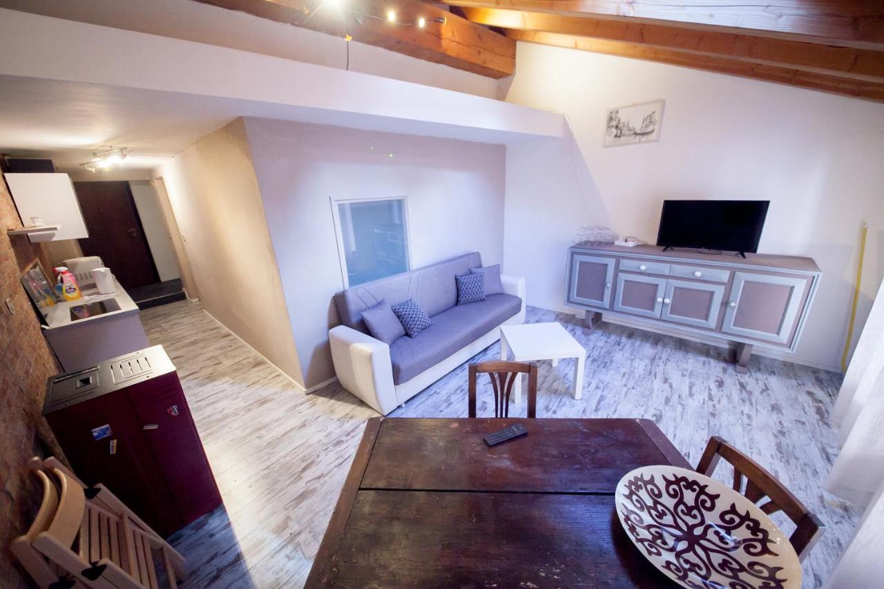 Maison Ville D'Aoste Екстериор снимка